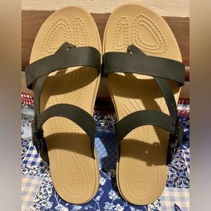 Croc Talum Sandals, size 11, black